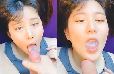 สาวเกาหลี หน้าสวย อ้าปากรอให้ผัวชักว่าว พ่นน้ำอสุจิใส่ปาก ให้น้องชิม